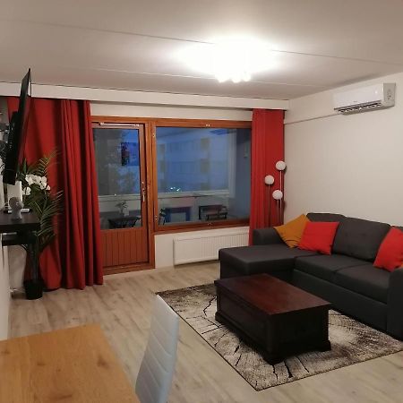 Keskustan Kaksio Parvekkeella, Ilmastoitu. Savonlinna Exterior foto